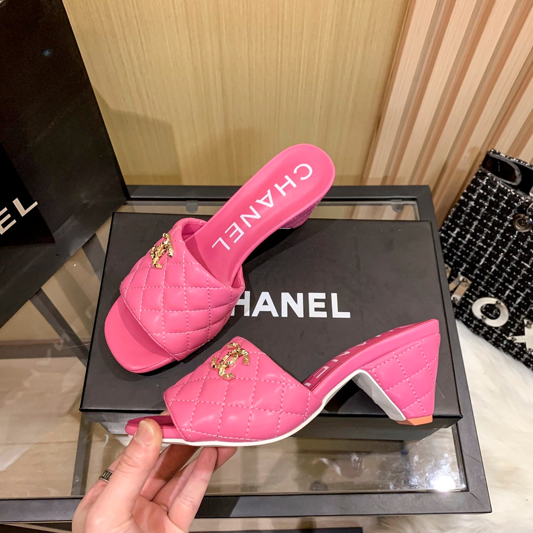 Diamond Leather Triangle Heel Slippers-1 mysite