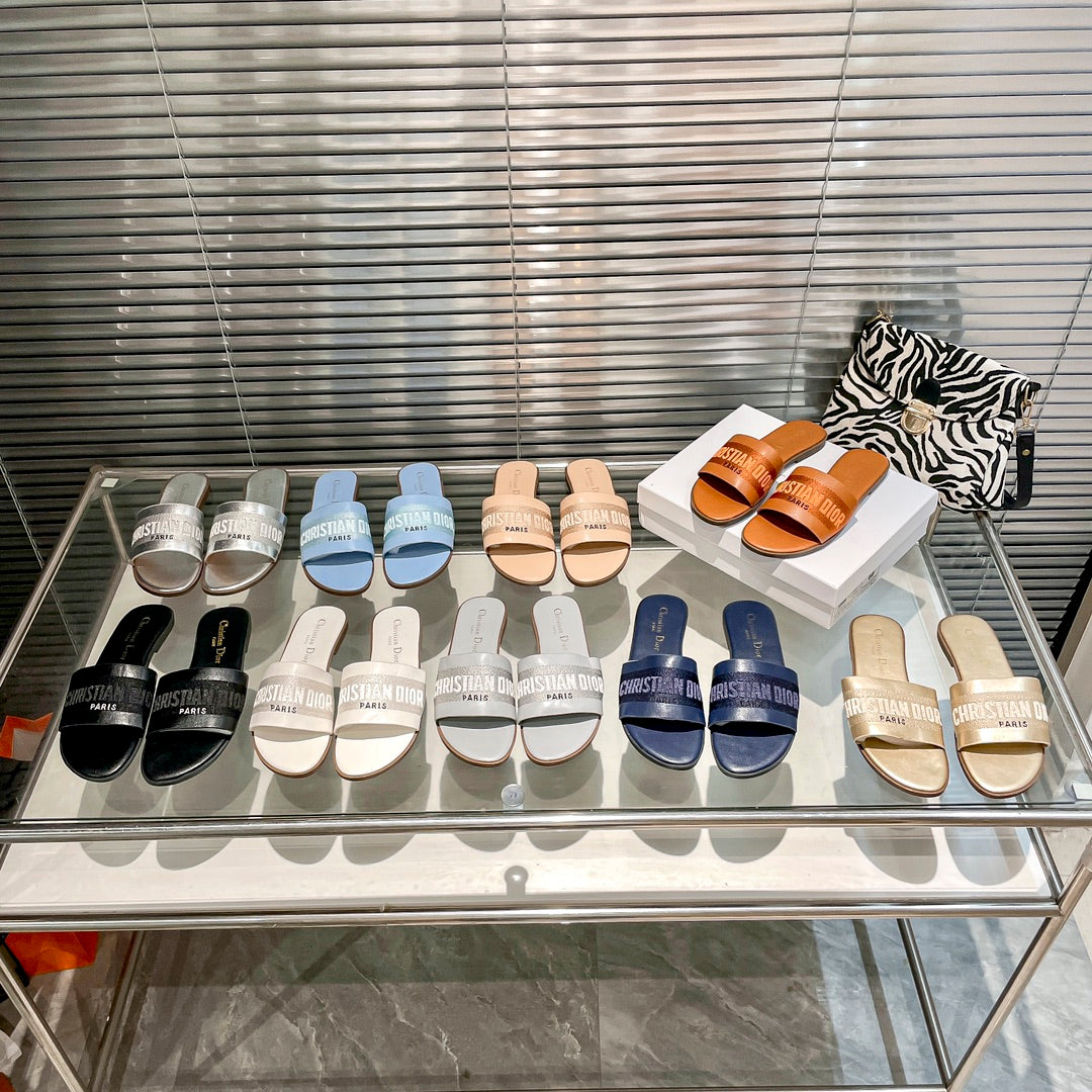 Solid Colors-1 Calfs-1kin and Embroidered Cotton Slippers-1 mysite