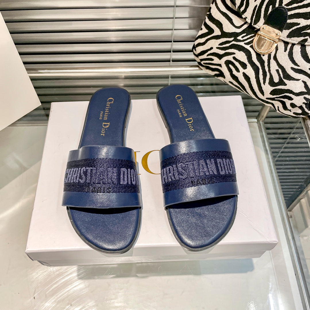 Solid Colors-1 Calfs-1kin and Embroidered Cotton Slippers-1 mysite