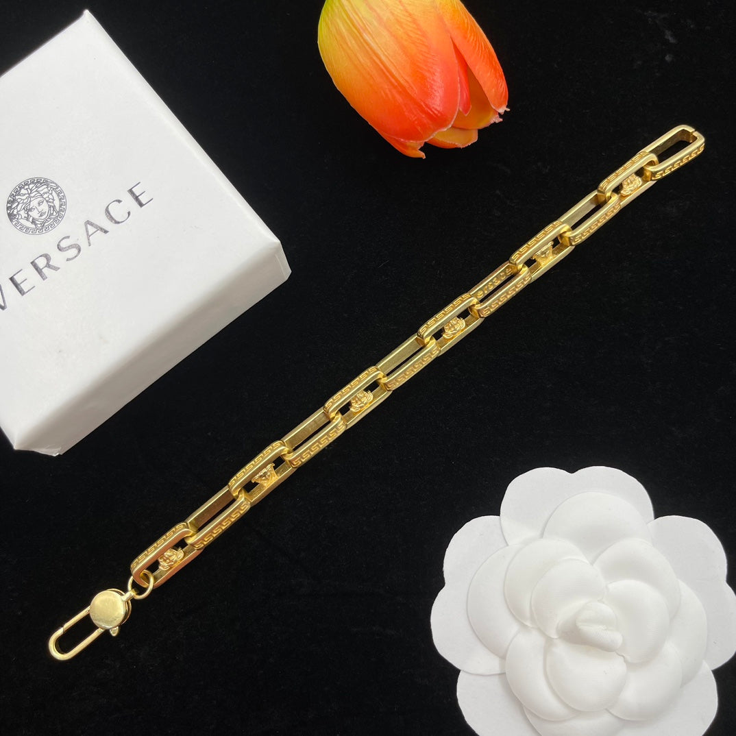 Retro distressed universal bracelet-s mysite