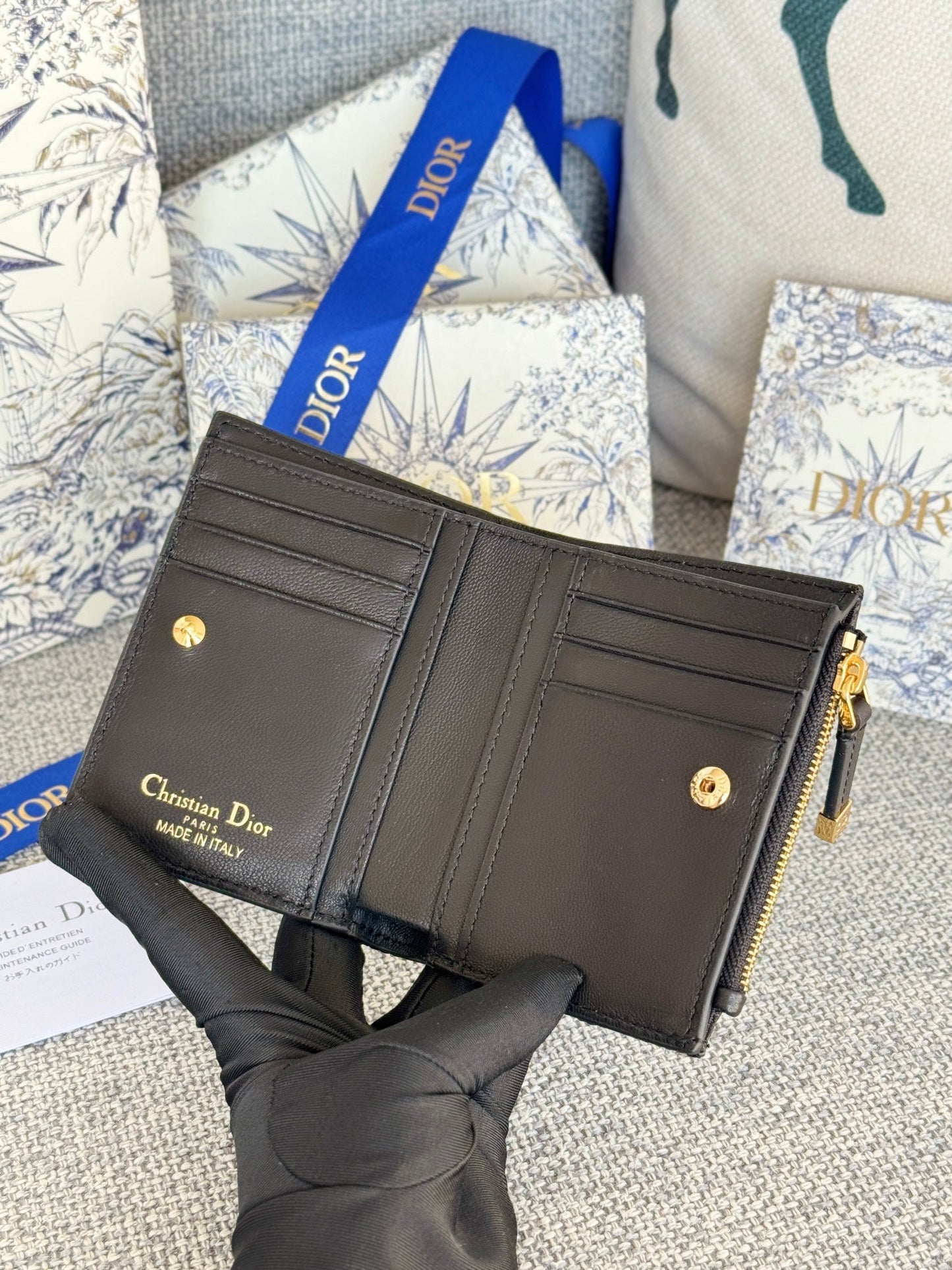 CD Miss Dior Freesia Zipper Wallet Lambskin mysite