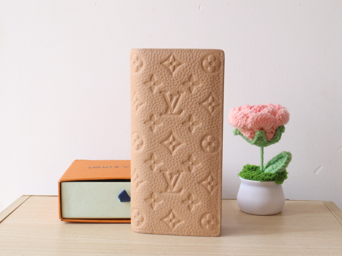 LV Brazza Wallet Monogram Grained Taurillon Cowhide mysite