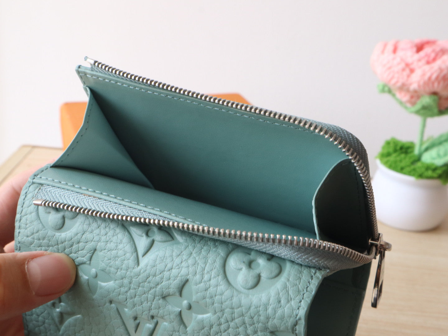 LV Portefeuille Pilot Monogram Grained Taurillon Cowhide mysite