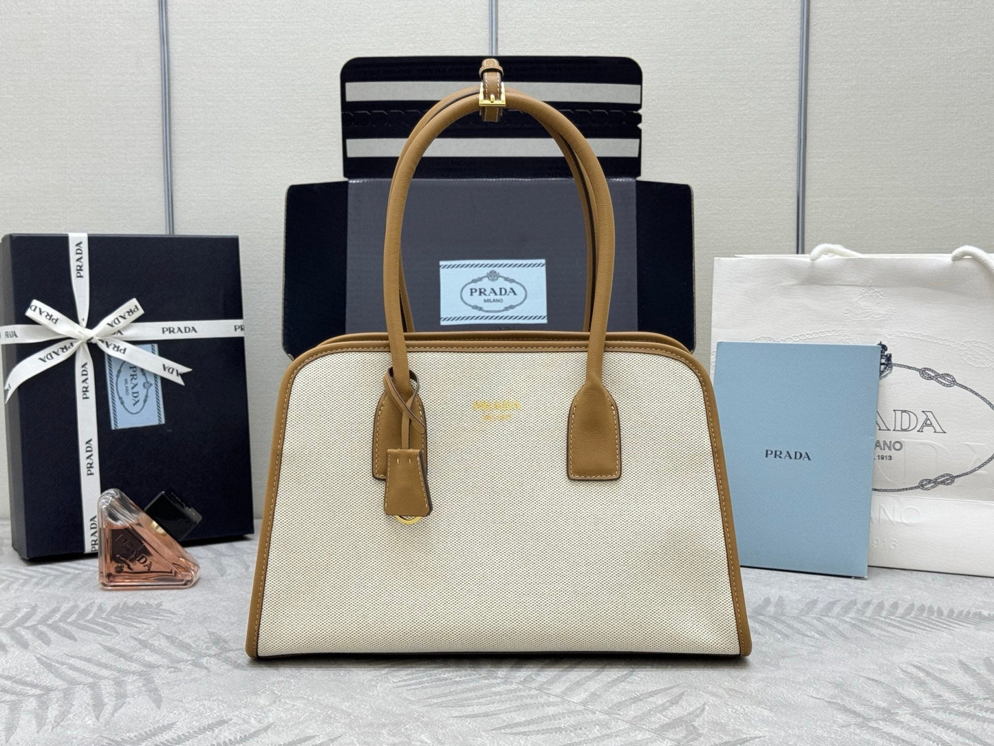 Prada Linen Medium Tote Bag Soft Grain Leather & Canvas mysite