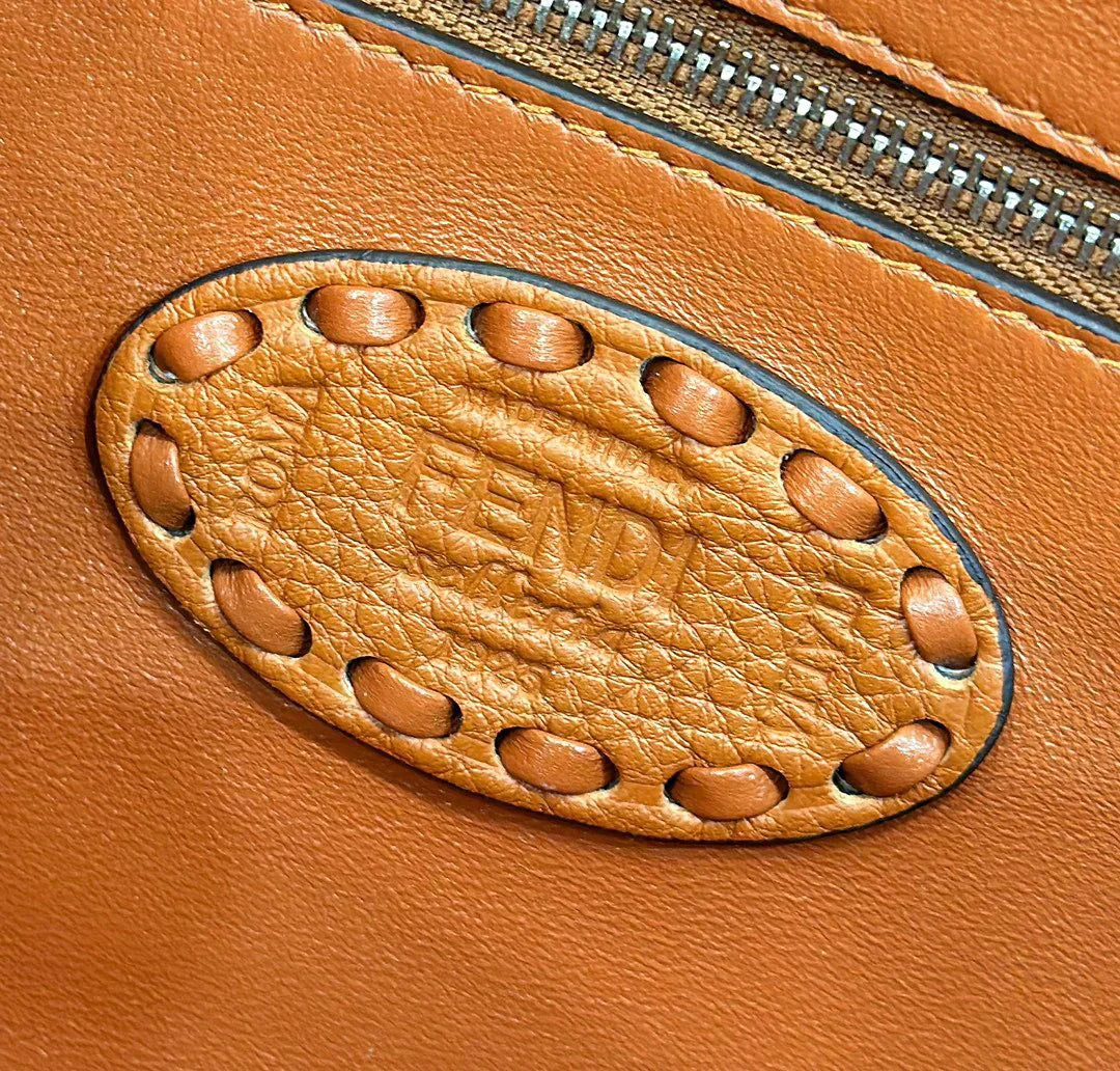 BAGUETTE 27CM TAN CALFSKIN SILVER HARDWARE mysite
