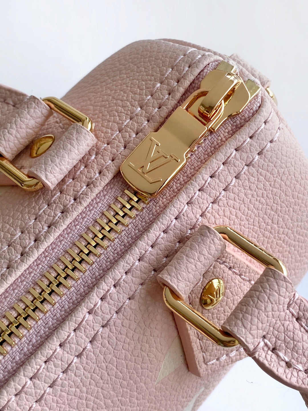 LV Nano Speedy Bag 16 cm Pink White Embossed cowhide GHW mysite