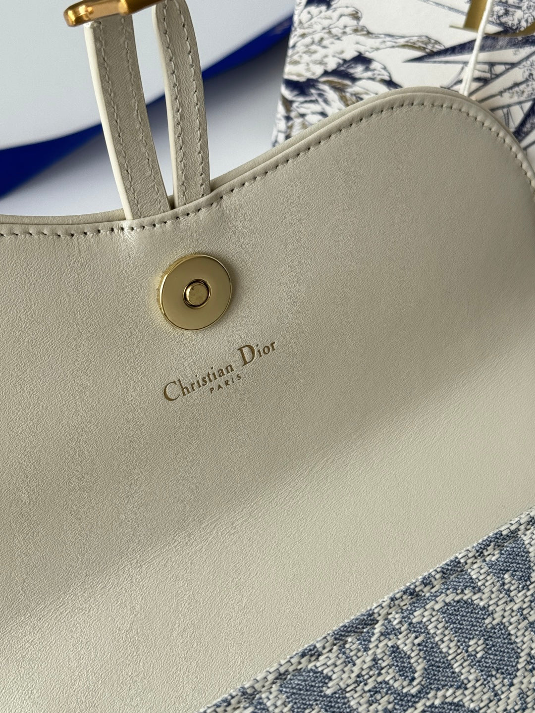 CD Medium Saddle Pouch with Chain 21.5cm White Grey Jacquard Cowhide GHW mysite