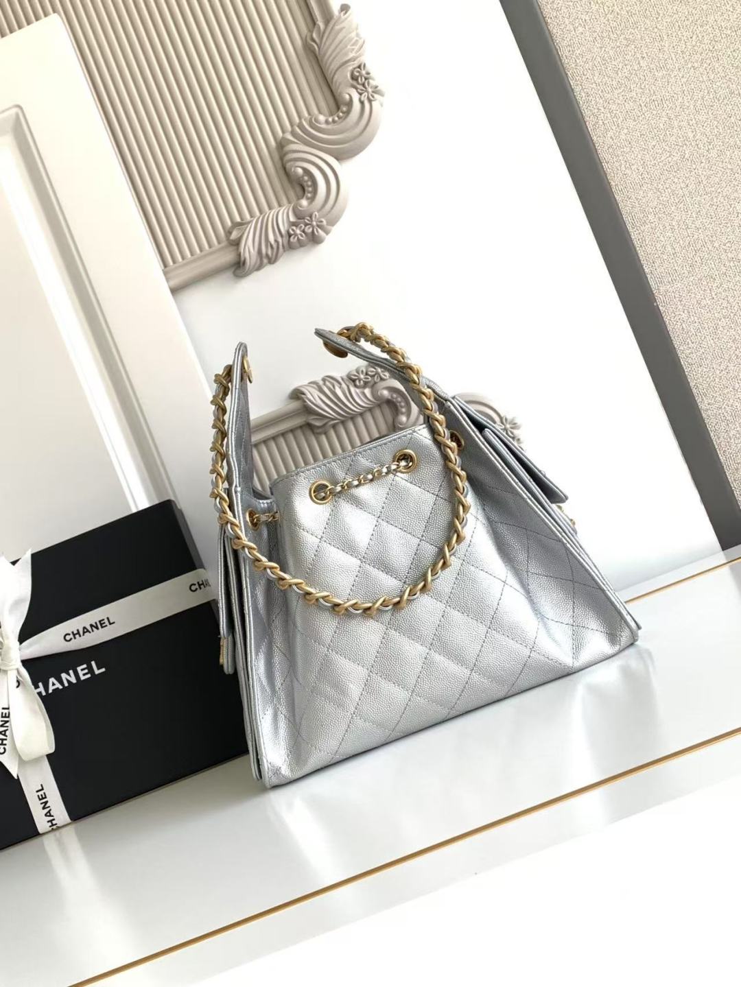 CC 25C Hobo Bag 30cm Silver Metalic Grained Calfskin mysite