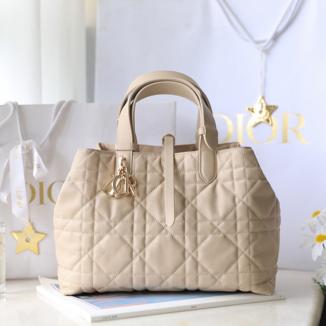 CD Toujours Bag 28.5 Light Beige Calfskin mysite