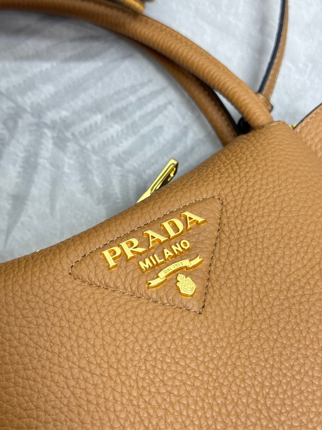 Prada Small Bag 23cm Caramel Grain Leather GHW mysite