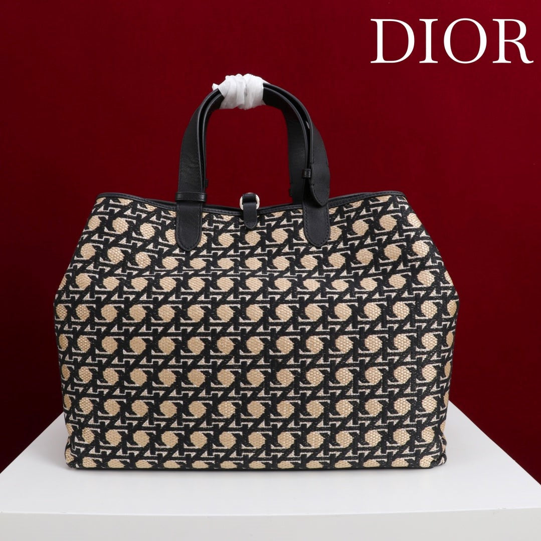 CD Toujours Bag 37 Diamond Black Beige Leather mysite