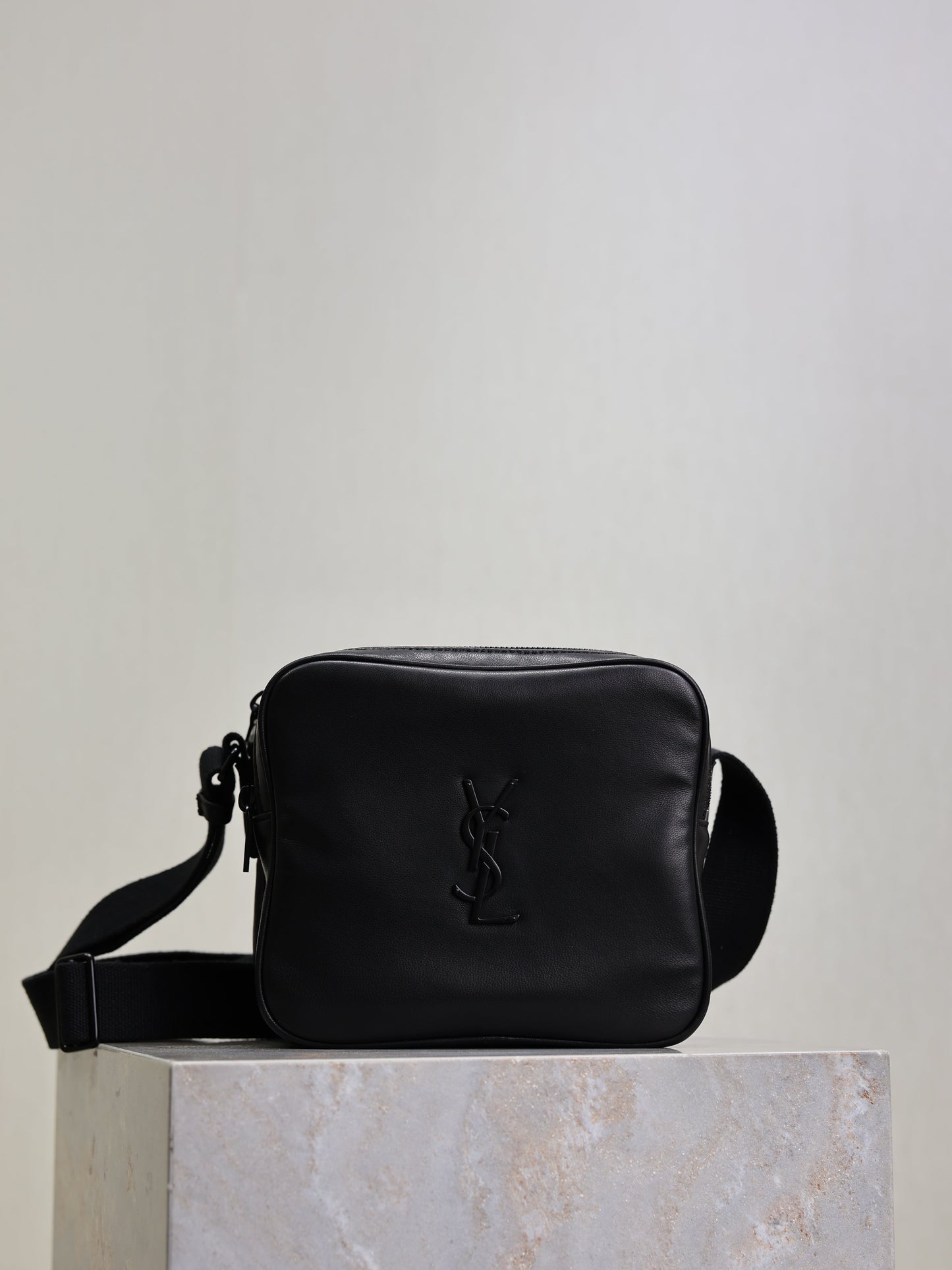 Prada Niki Camera Bag 19.5cm Black Lamskin HW mysite