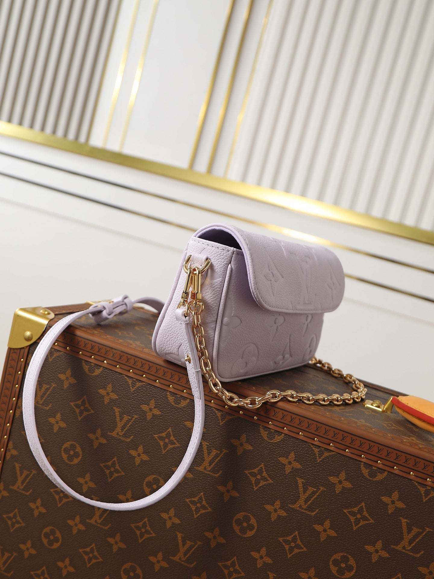 LV Wallet On Chain Ivy 23.5cm Pink Embossed Cowhide GHW mysite