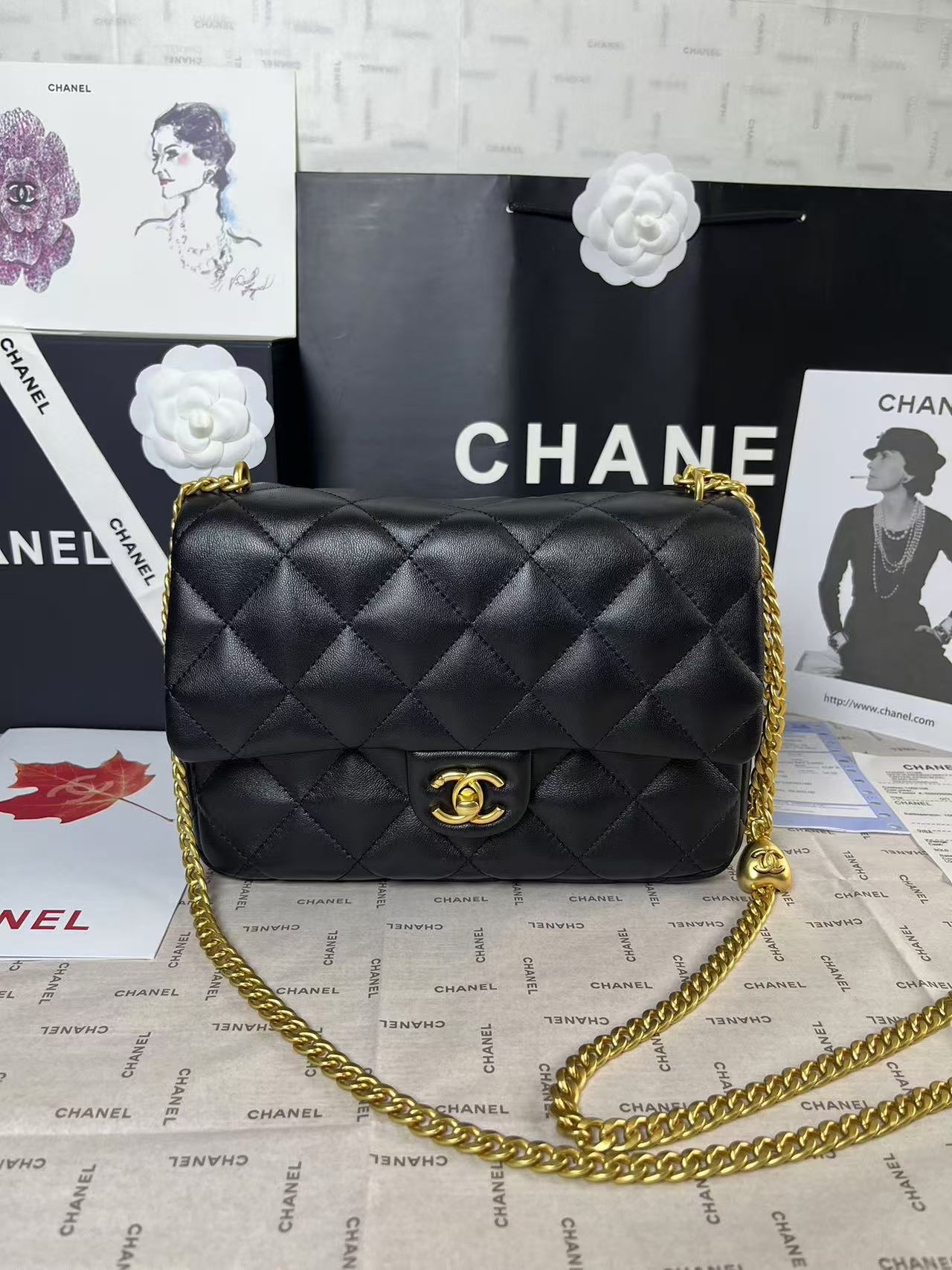 25C Mini Flap 24cm Black Lambskin Gold Heart Hardware mysite