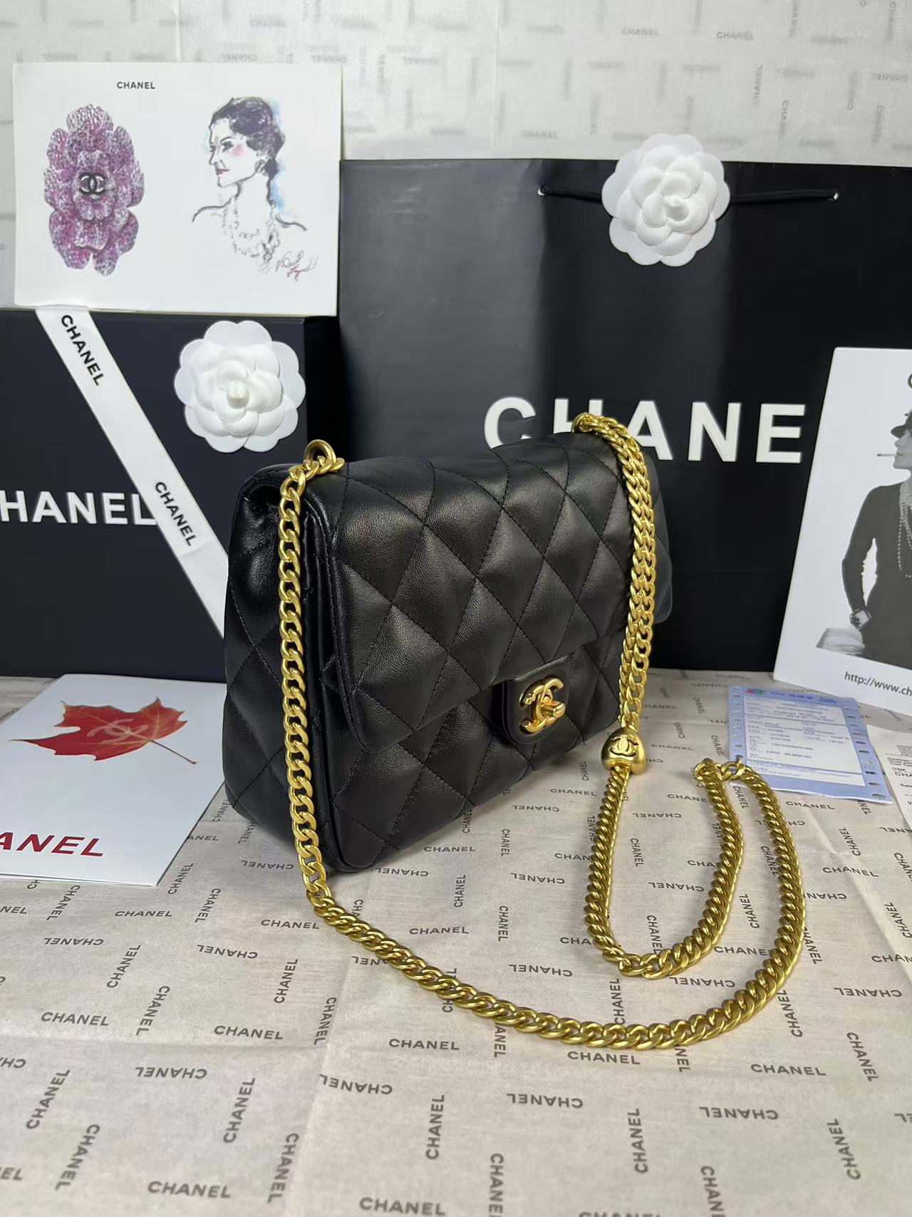 25C Mini Flap 24cm Black Lambskin Gold Heart Hardware mysite