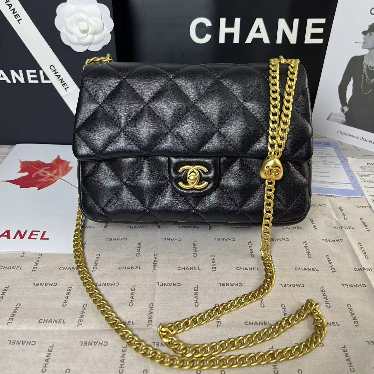 25C Mini Flap 24cm Black Lambskin Gold Heart Hardware mysite