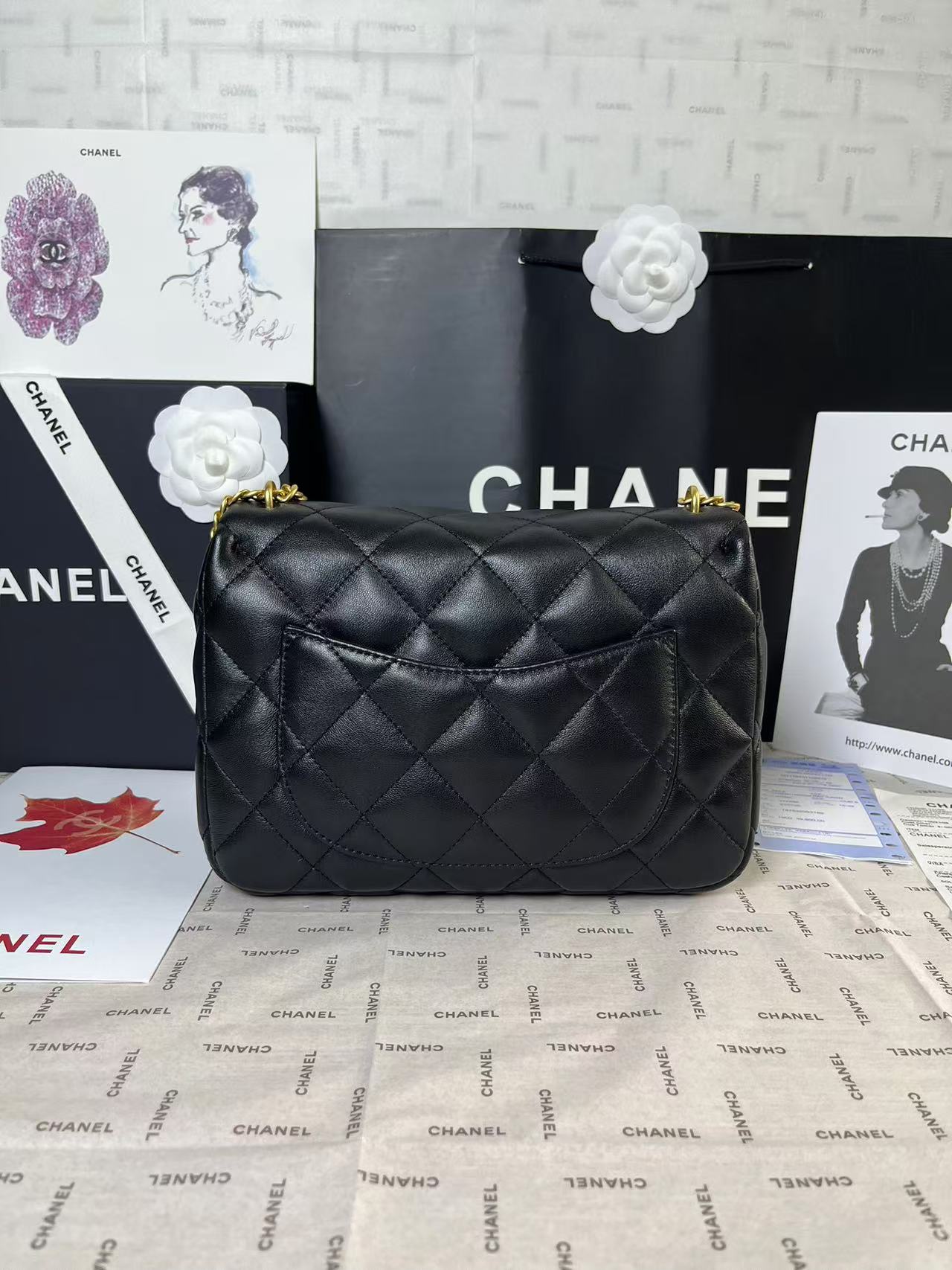 25C Mini Flap 24cm Black Lambskin Gold Heart Hardware mysite