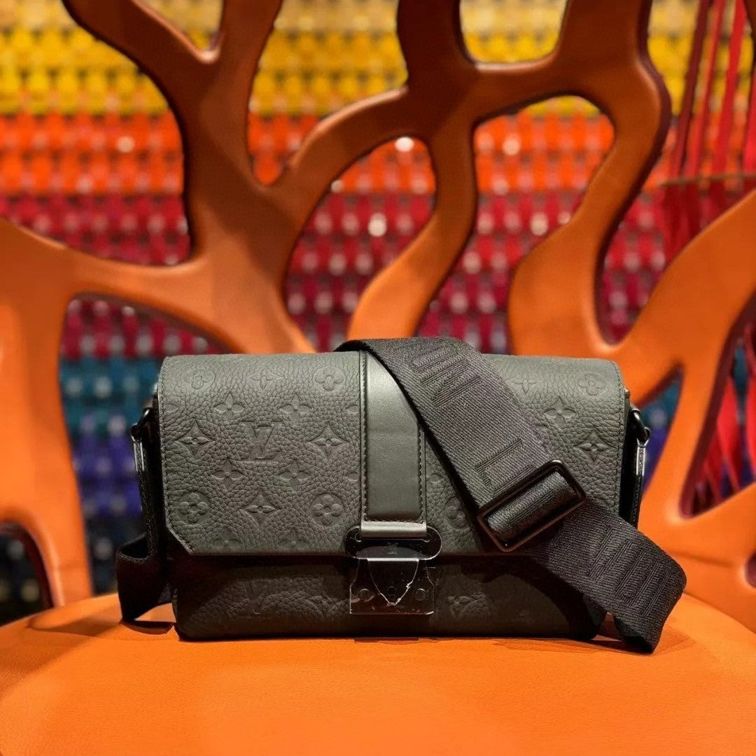 LV S-Cape Messenger Bag 28cm Black Taurillon Monogram leather mysite