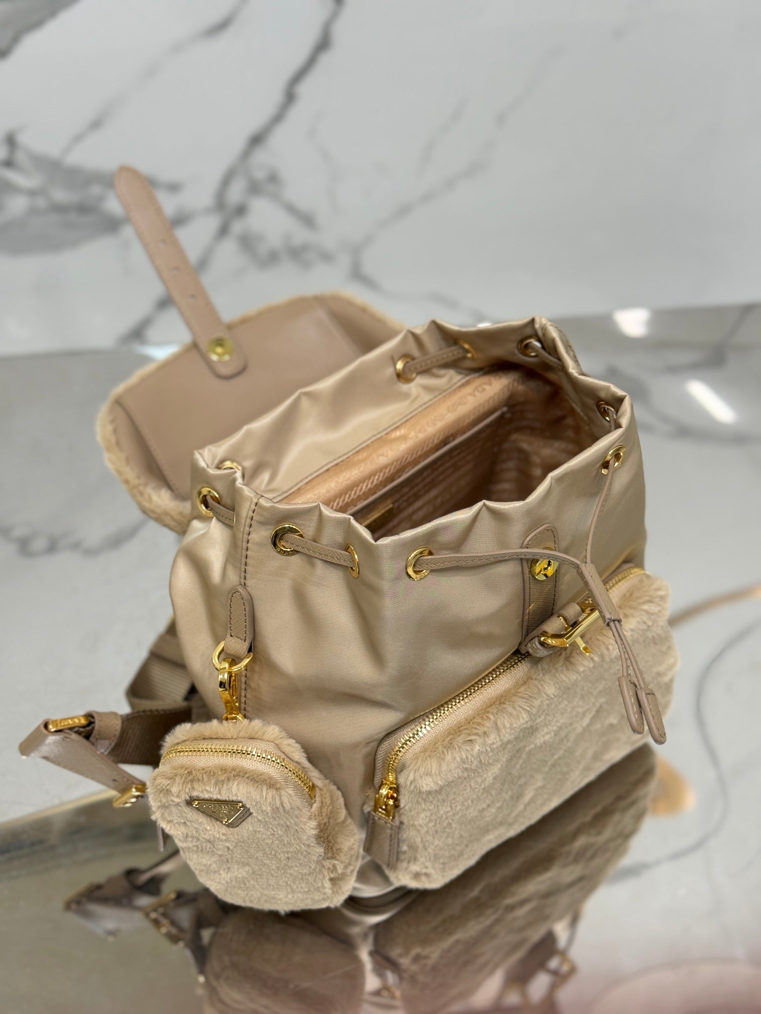 BACKPACK 25 IN BEIGE PARACHUTE FABRIC AND RABBIT FUR mysite