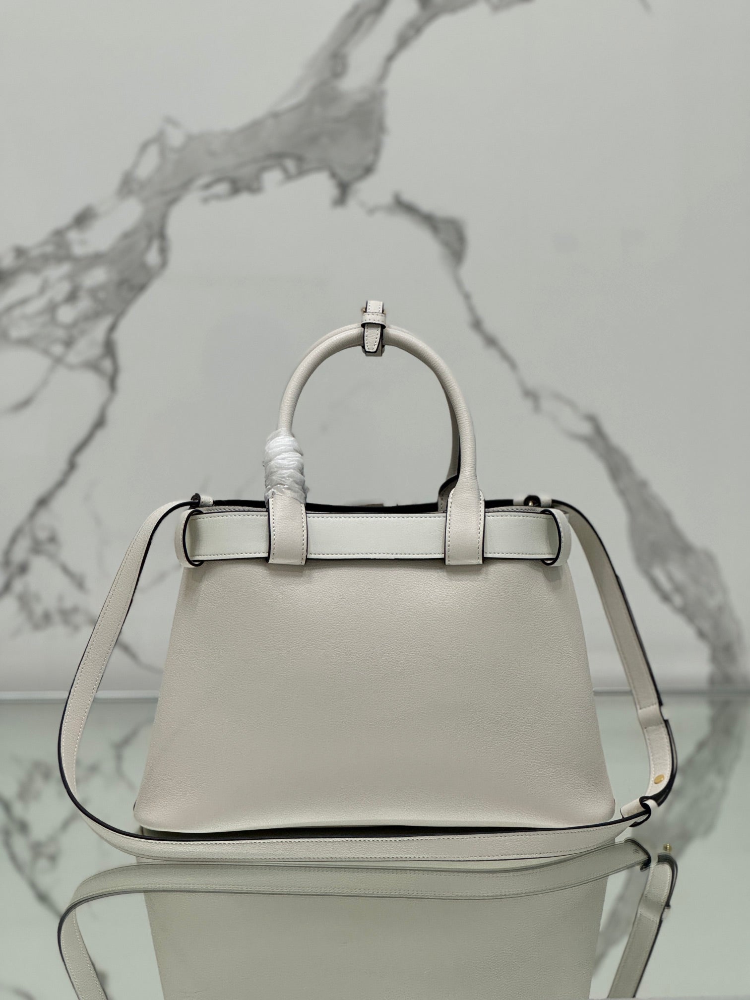 TOTE BAG WITH BELT 32 IN WHITE IMPORTED CALFSKIN mysite