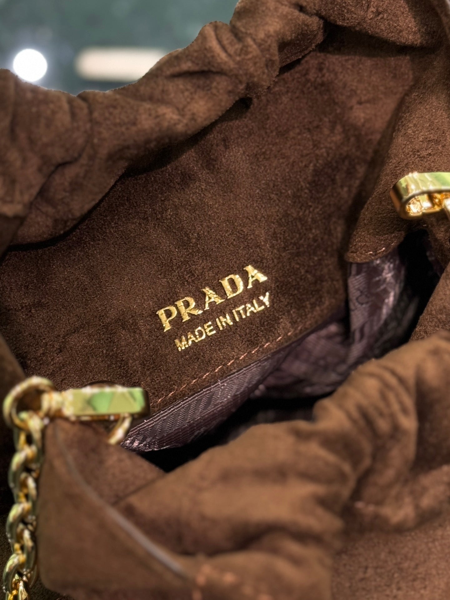 MINI BUCKET BAG 19 IN CHOCOLATE SOFT SUEDE GOLD HARDWARE mysite