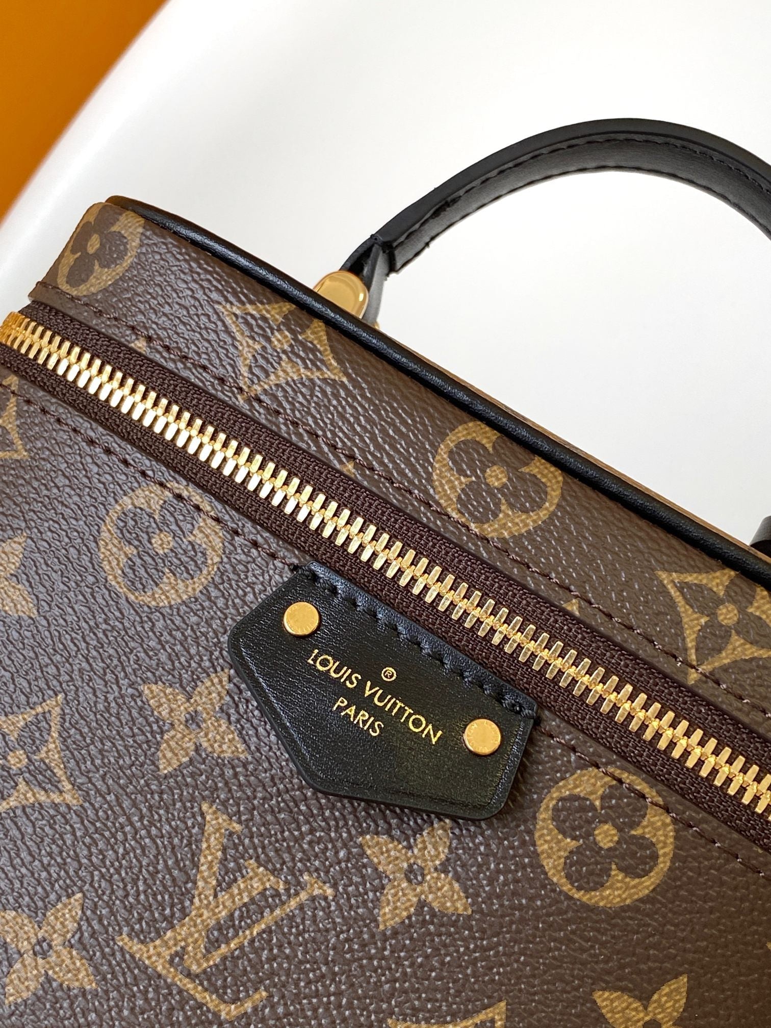 LV M47128 Vanity PM 13cm with Chain Brown Monogram Canvas & Cafskin GHW mysite