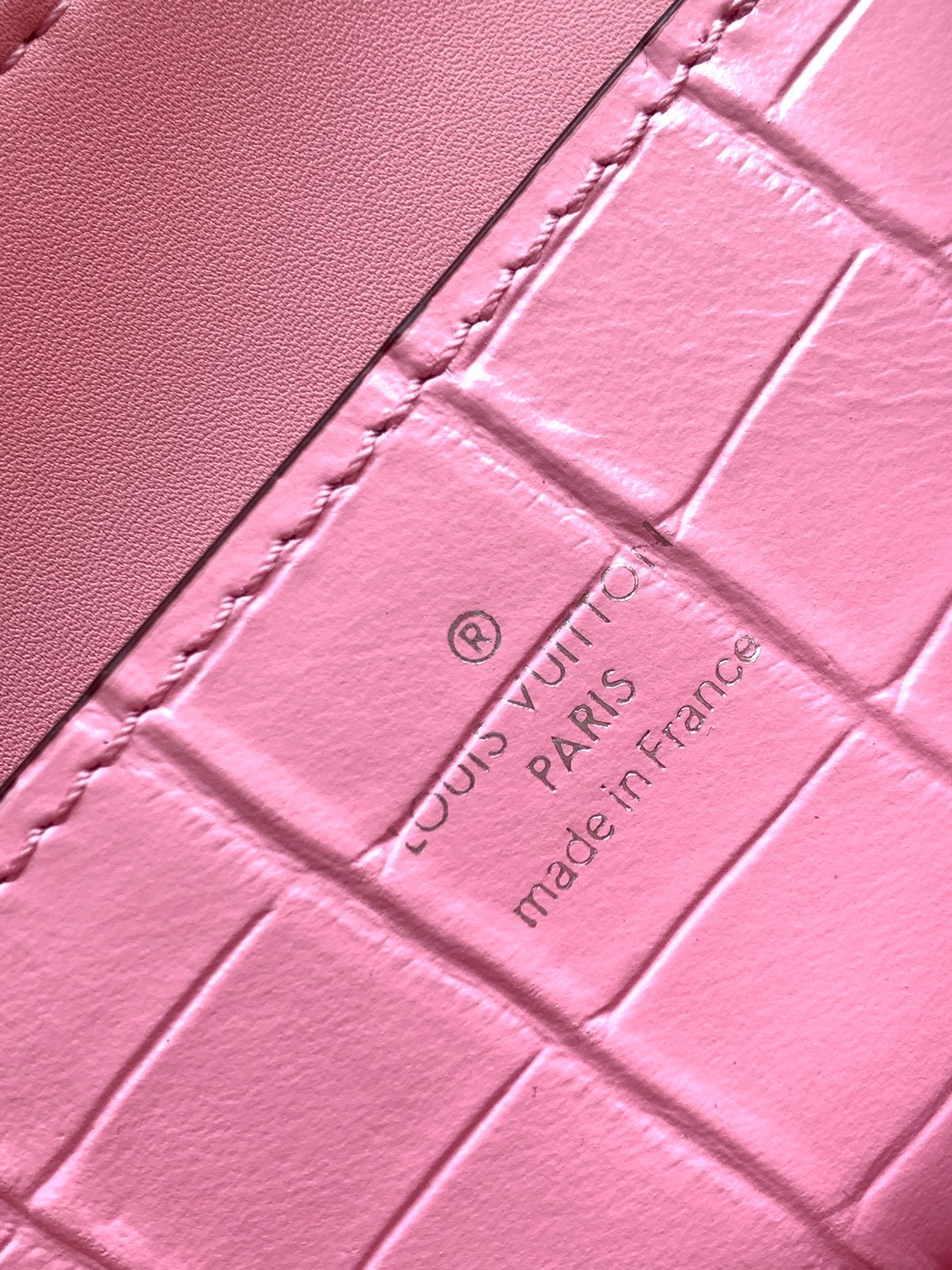 LV 25s Rose Des Vents Handbag 19cm Pink Crocodile Metal HW mysite