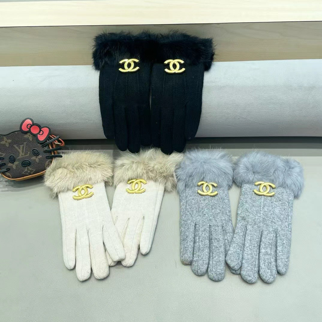 GLOVES IN PARCHMENT BEIGE WOOL AND RABBIT FUR 417169 mysite