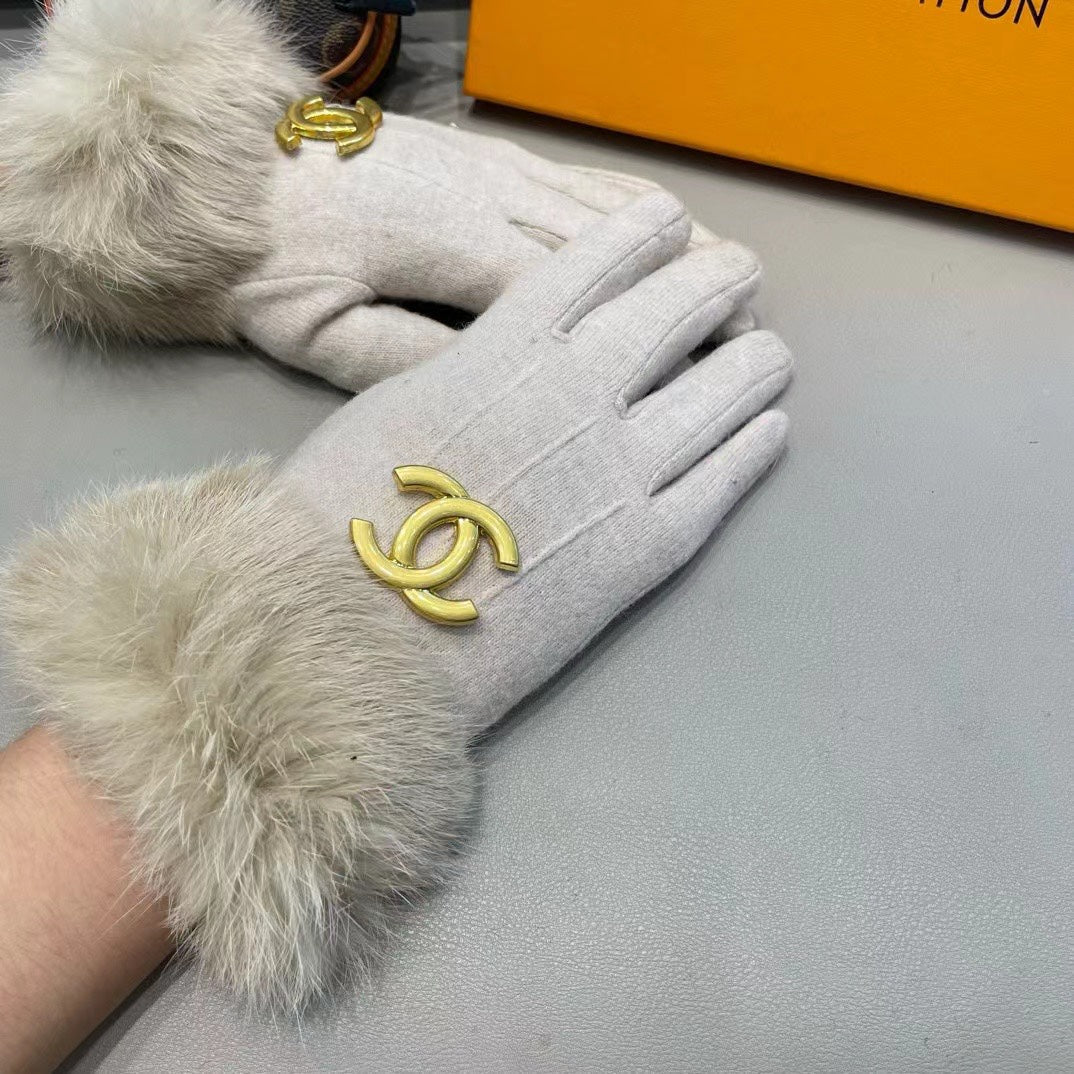 GLOVES IN PARCHMENT BEIGE WOOL AND RABBIT FUR 417169 mysite