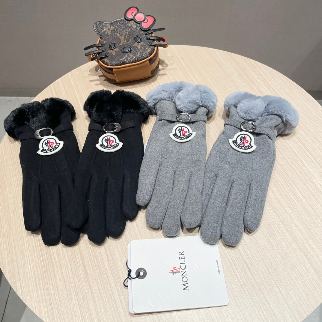 GLOVES IN BLACK WOOL WITH RABBIT FUR 439079 mysite