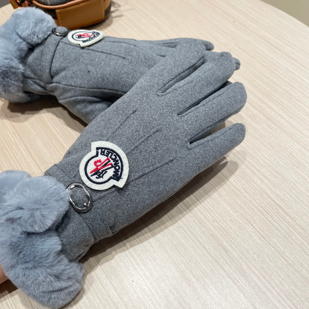 GLOVES IN COOL GRAY WOOL WITH RABBIT FUR 439080 mysite