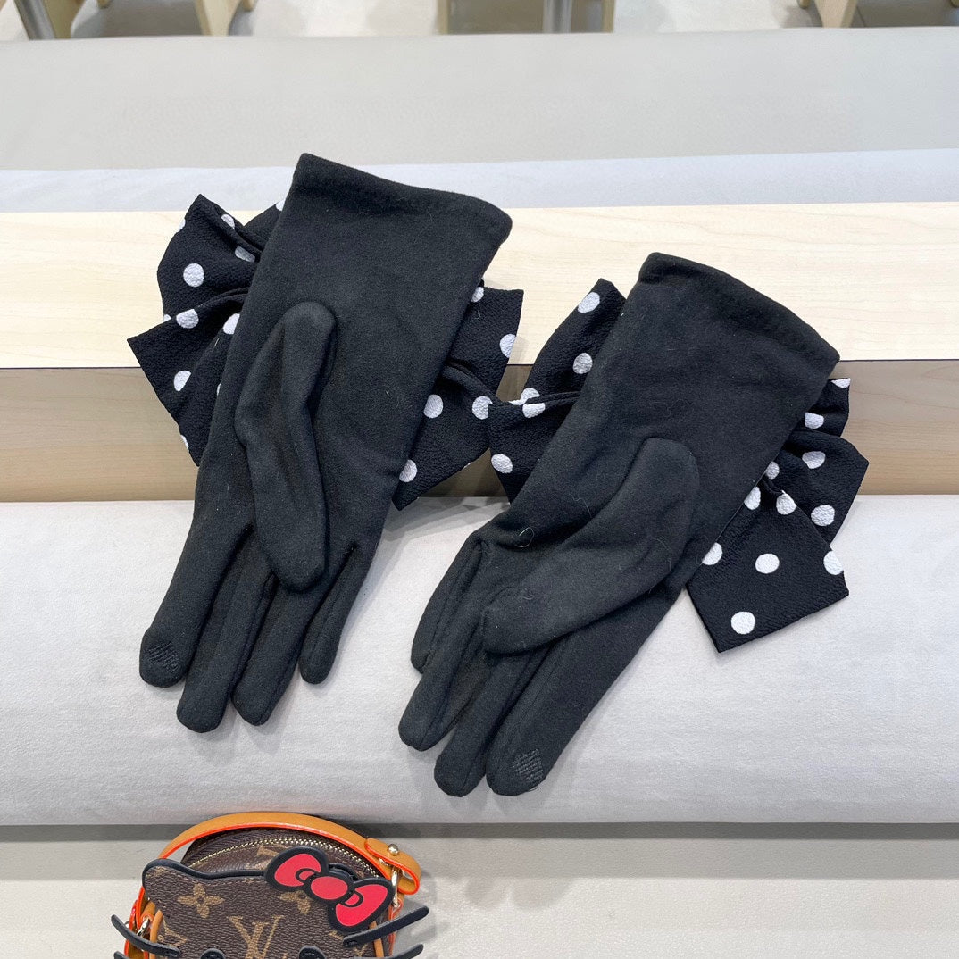 GLOVES IN BLACK MIX WHITE WOOL 454573 mysite