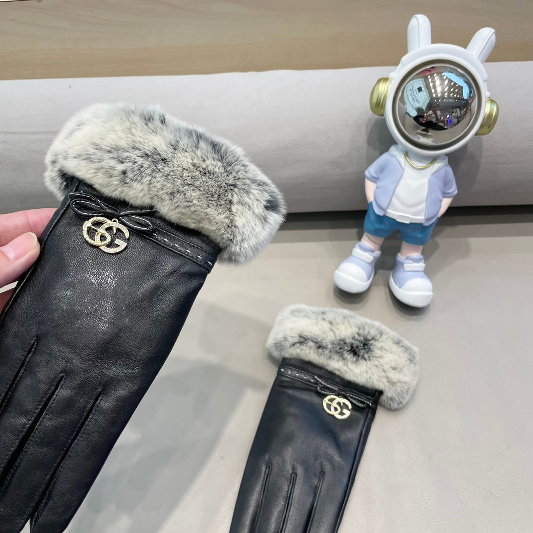 FUR-TRIMMED LAMBSKIN GLOVES BLACK WITH BOW 456265 mysite