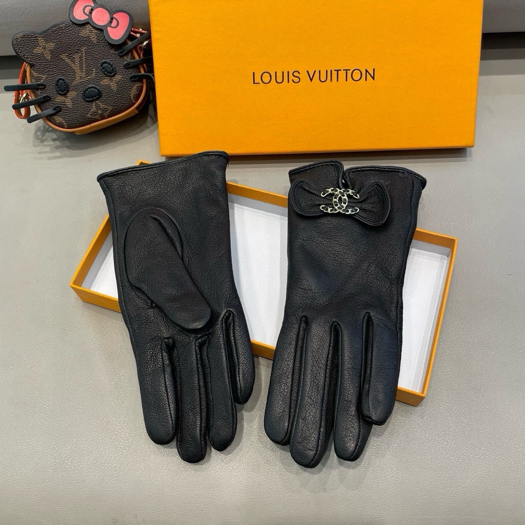 GLOVES IN BLACK LAMBSKIN 462395 mysite