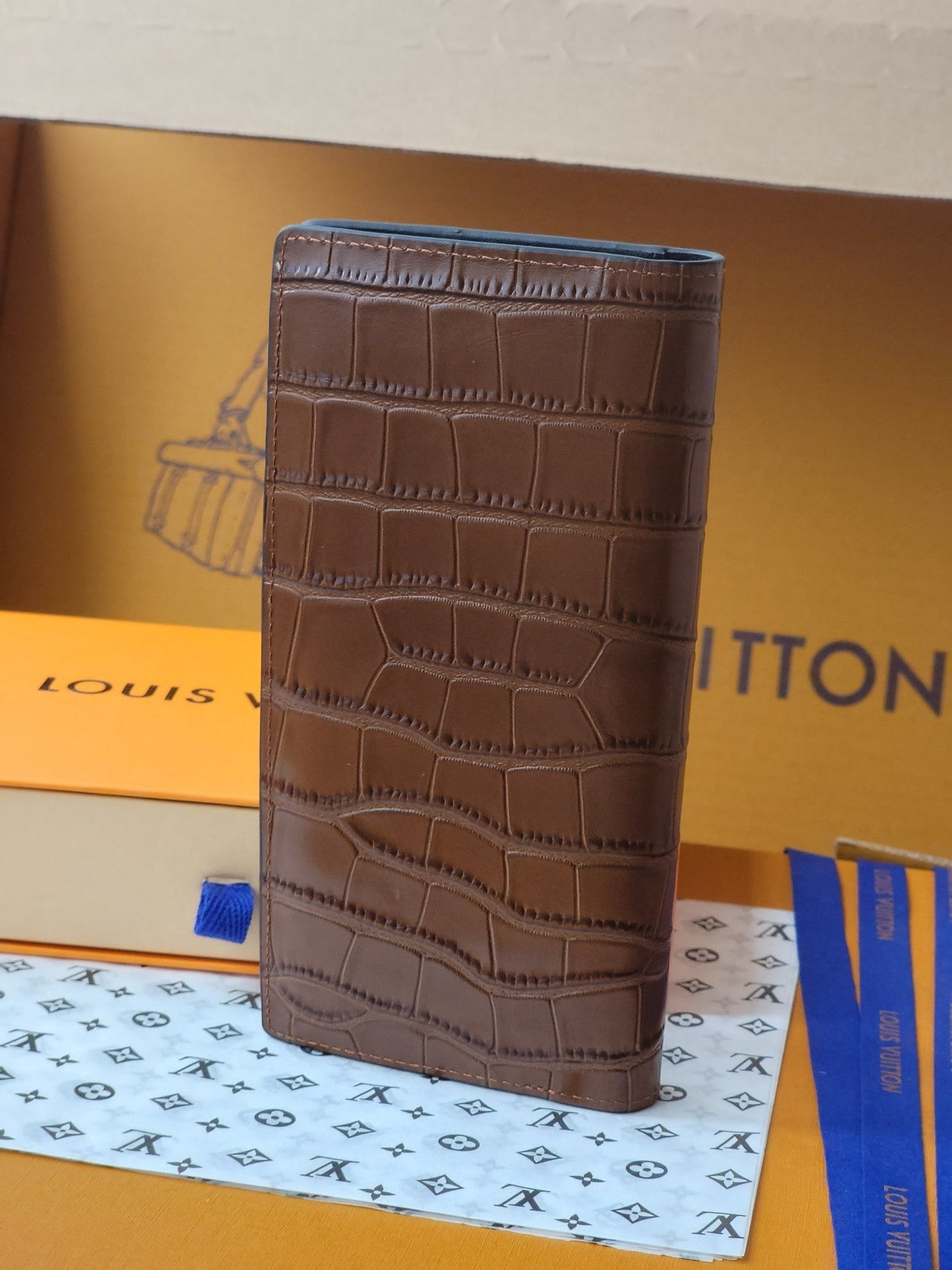 LV M81830 Brazza Wallet Brown Crocodile Leather mysite