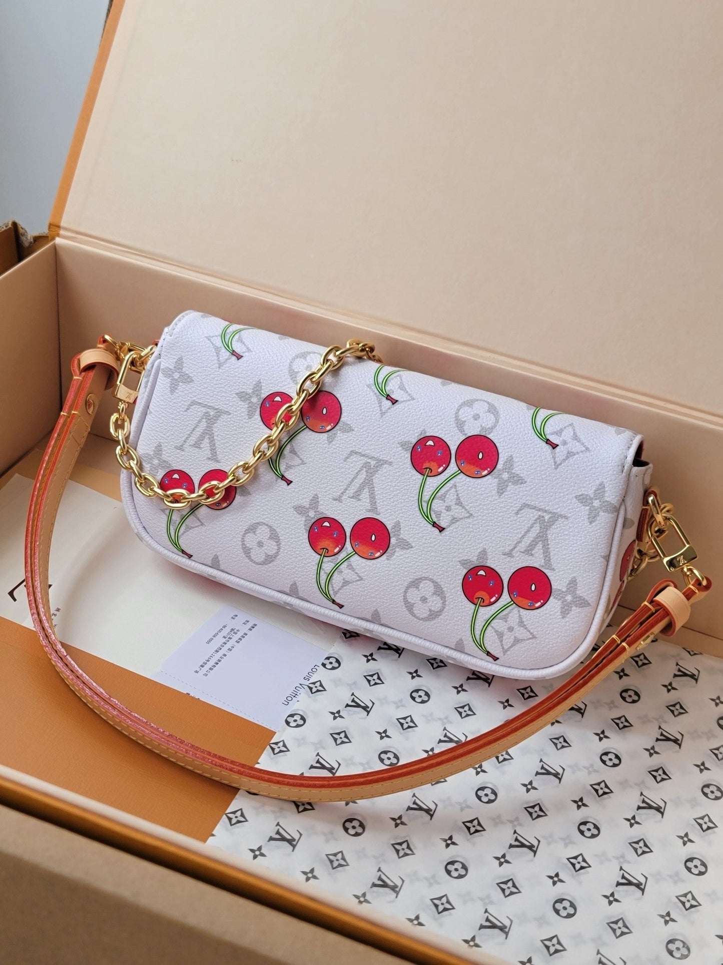 LV x TM M14239  Wallet On Chain Ivy White Monogram cherry Canvas GHW mysite