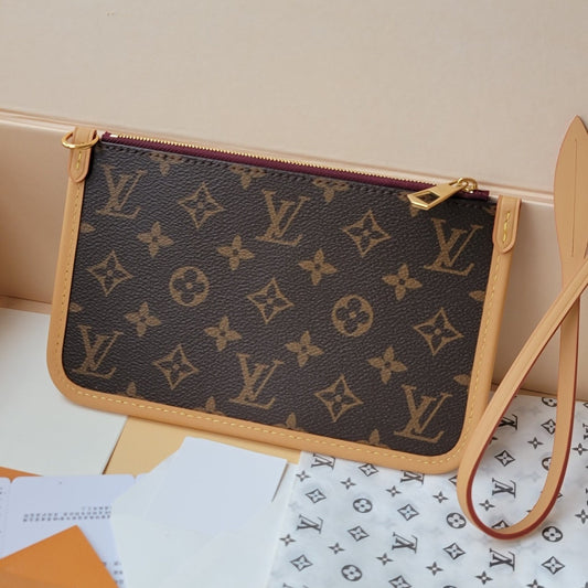 LV M46203 Carryall Pochette Brown Monogram Canvas & Cowhide mysite