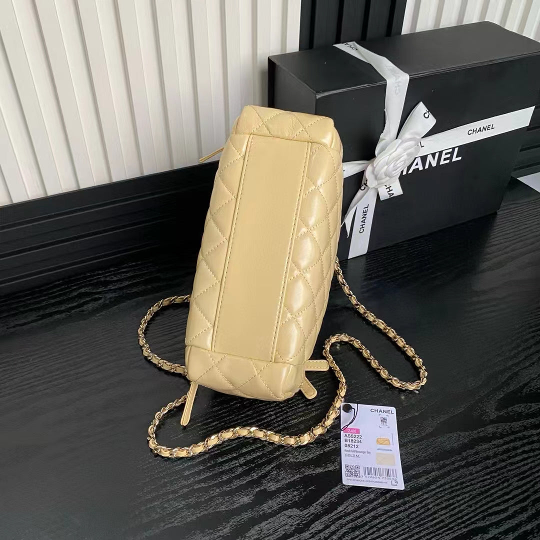 MEDIUM CAMERA BAG 23 IN BEIGE YELLOW LAMBSKIN GOLD HARDWARE mysite