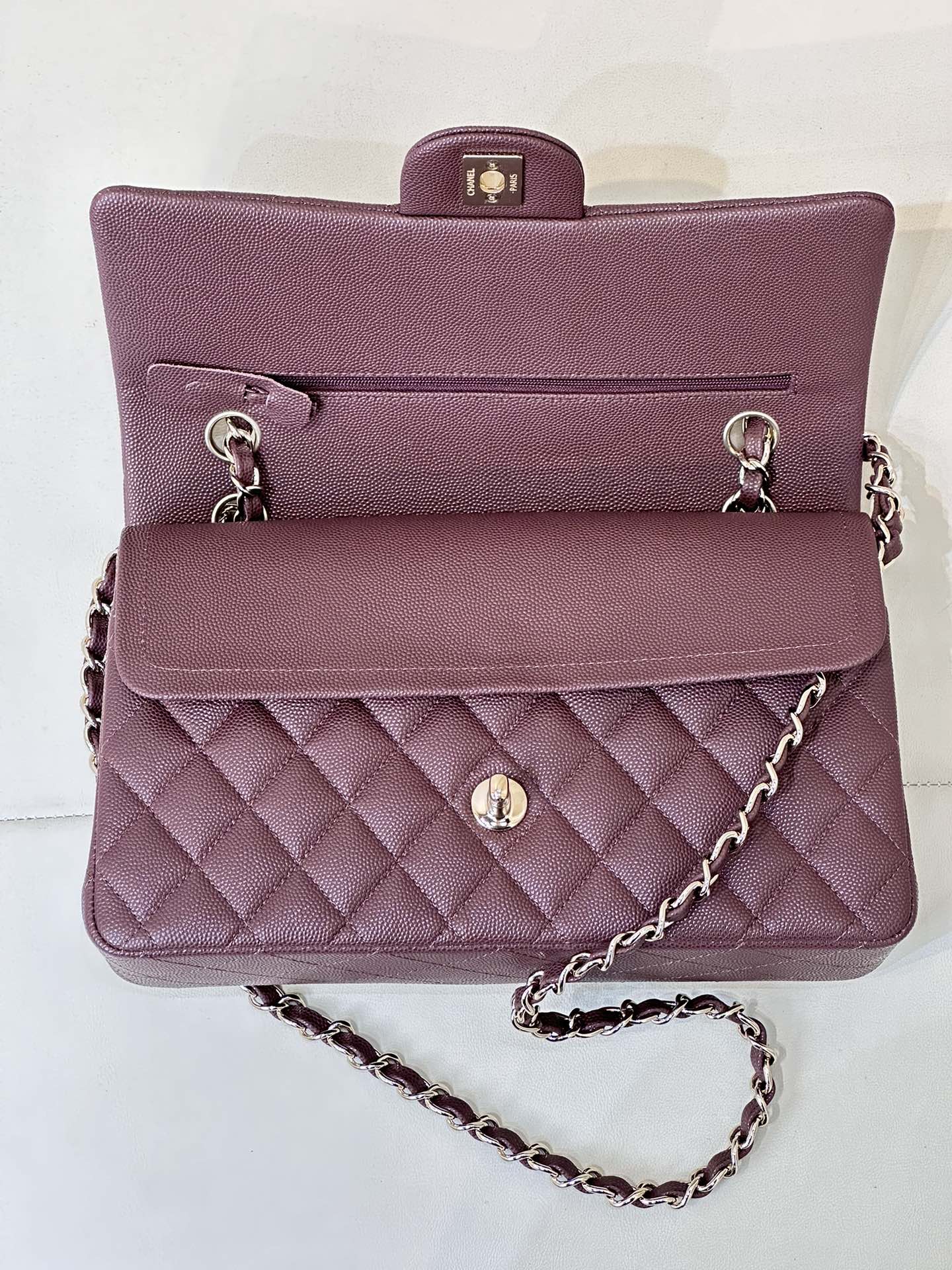 CLASSIC FLAP 25CM BURGUNDY CAVIAR LIGHT GOLD HARDWARE mysite