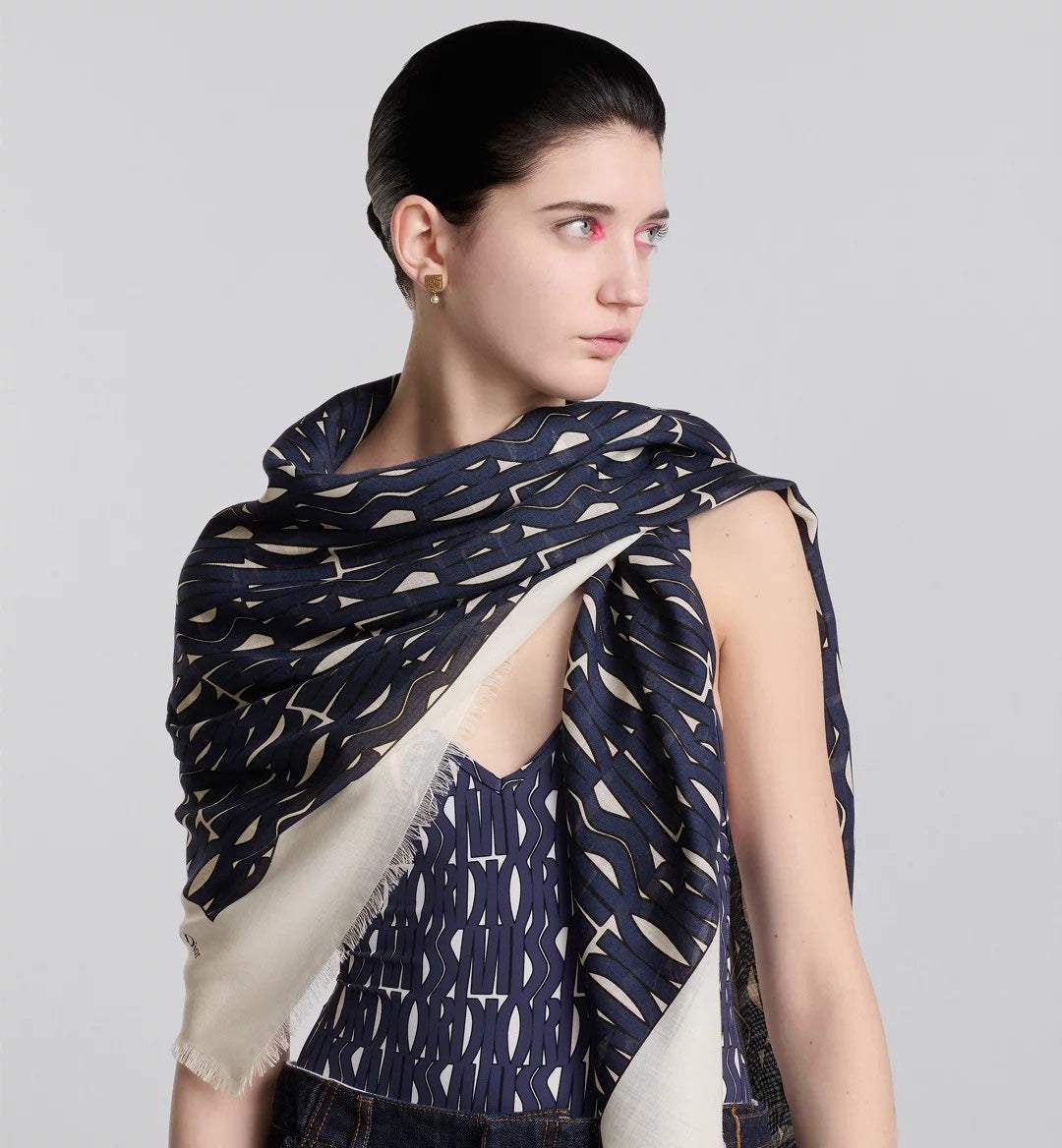 MISS DIOR ALLOVER SHAWL 140 CM IN BLACK MIX WHITE SILK CASHMERE 411629 mysite