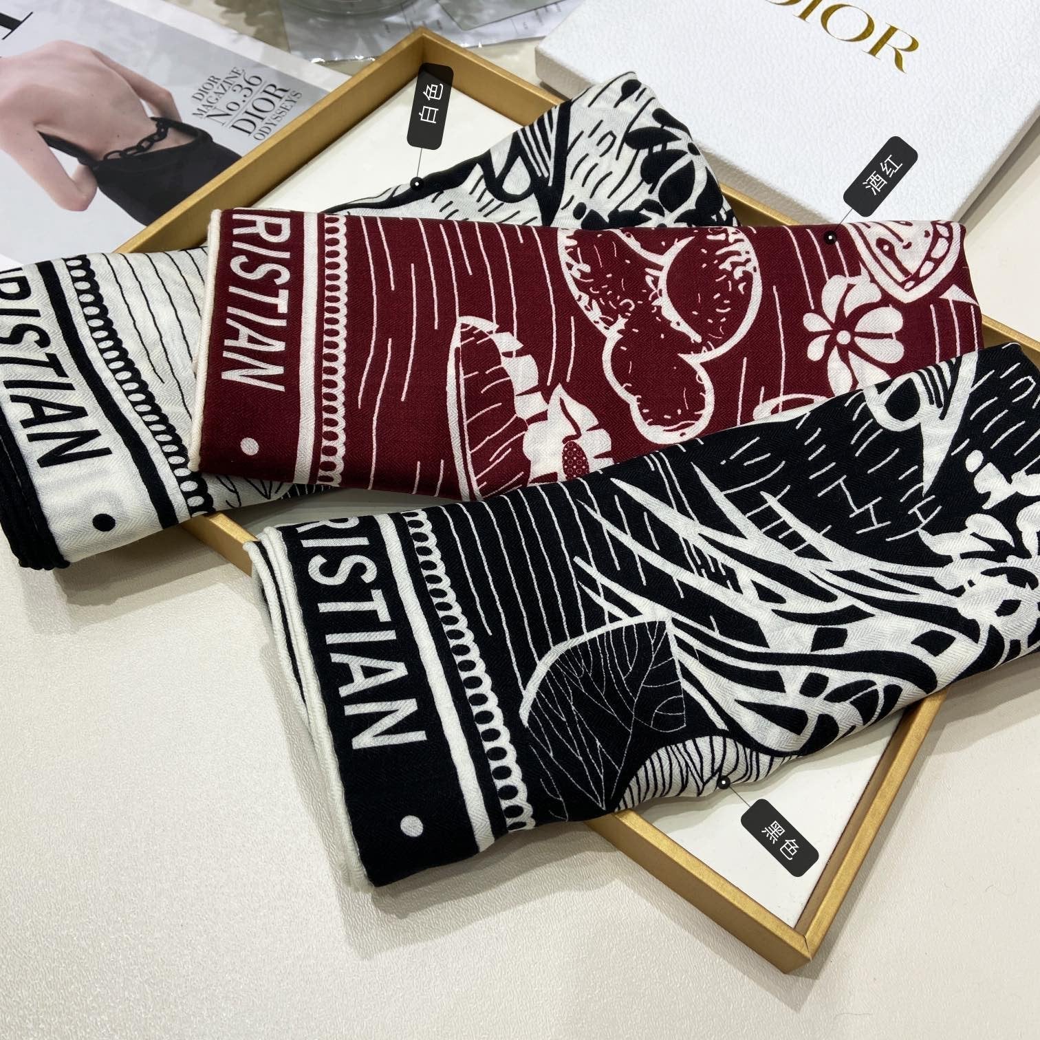 SQUARE SCARF 140 CM IN BLACK MIX WHITE MONOGRAM WOOL AND SILK 415111 mysite