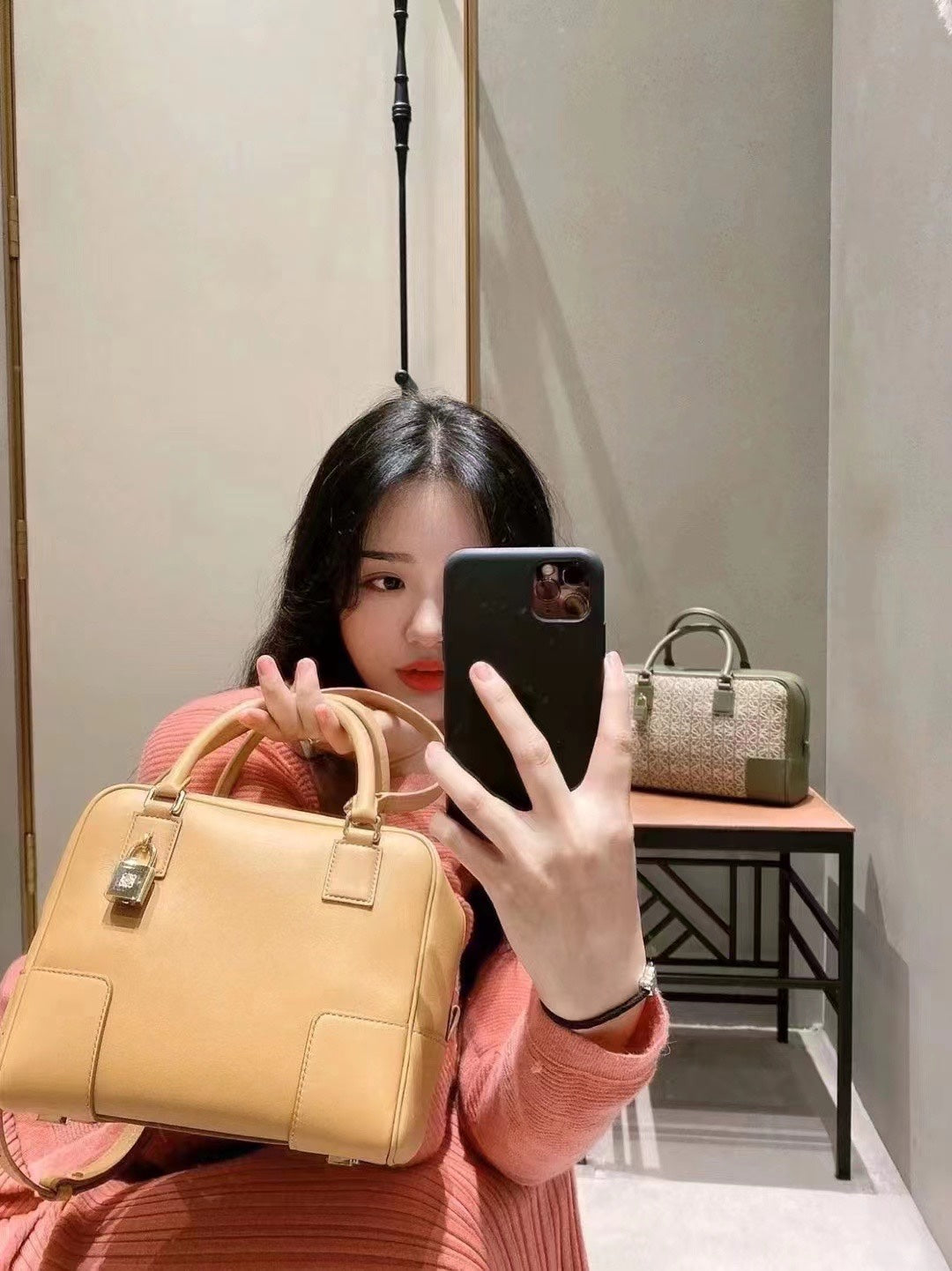 LOE AMAZONA 19 BAG IN WARM DESERT NAPPA CALFSKIN mysite