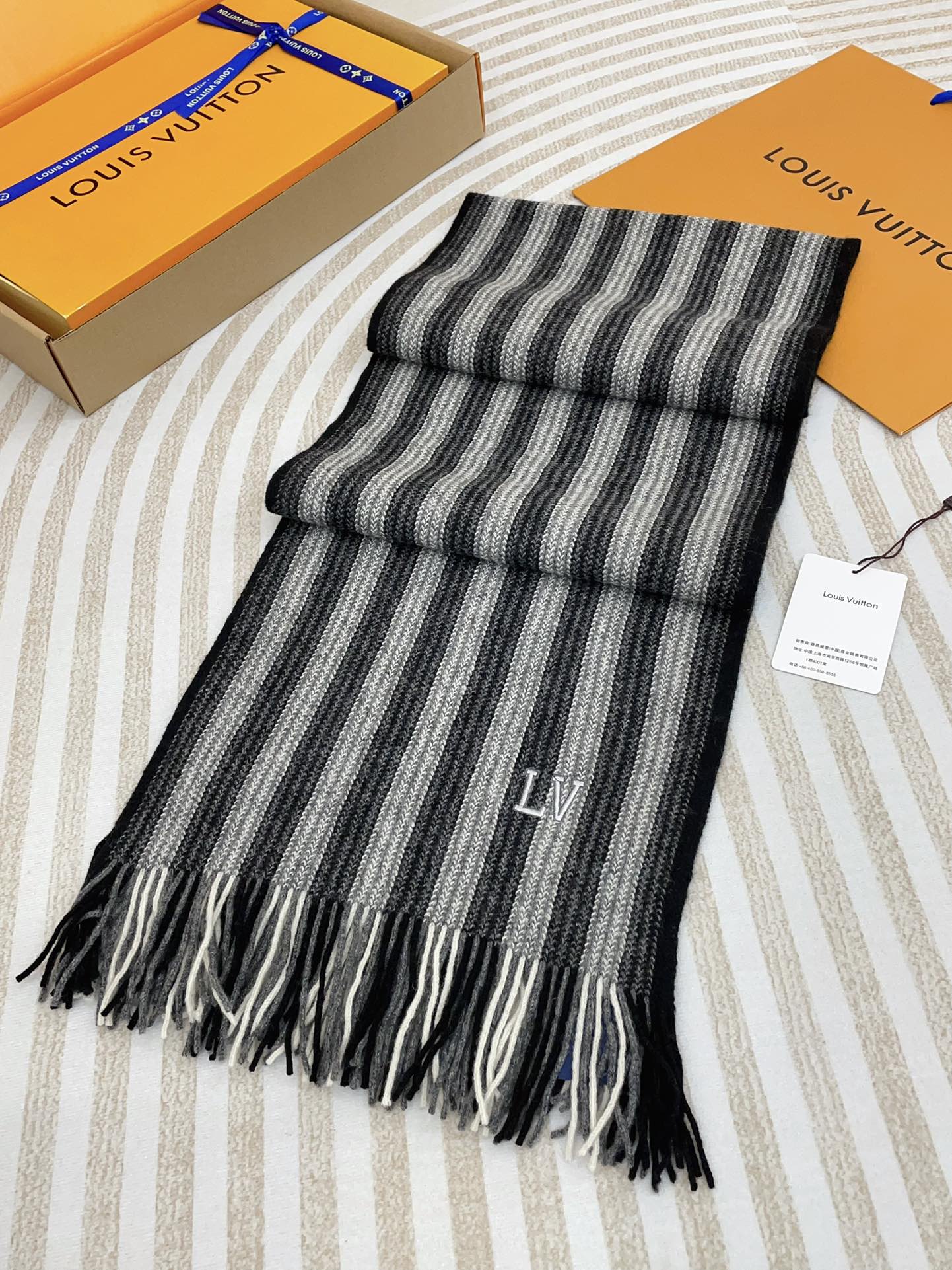 KNITTED SCARF 180 CM IN BLACK MIX GRAY CASHMERE 388179 mysite