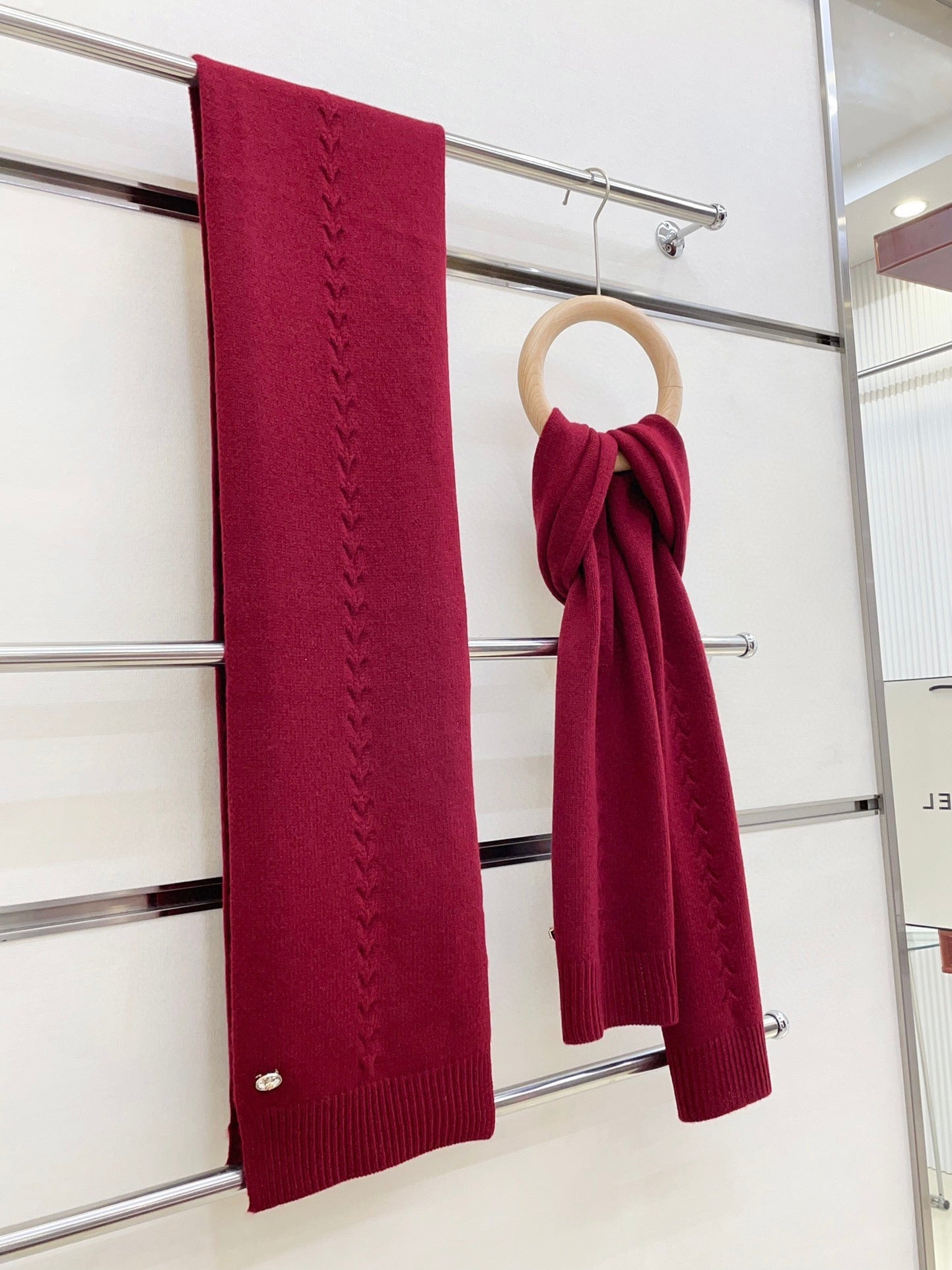 SCARF 180 CM IN RUBY RED CASHMERE 398266 mysite