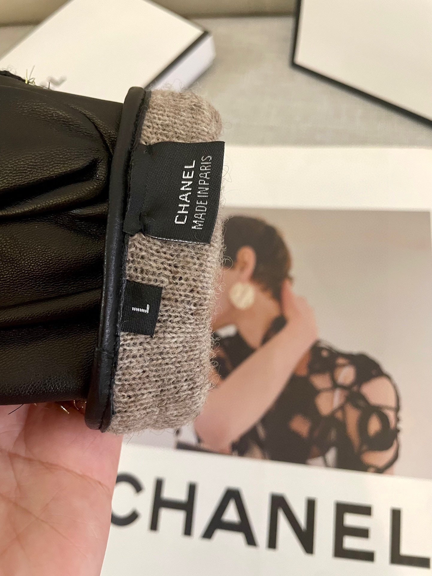 GLOVES IN BLACK MIX WHITE WOOL TWEED AND SHEEPSKIN 463846 mysite