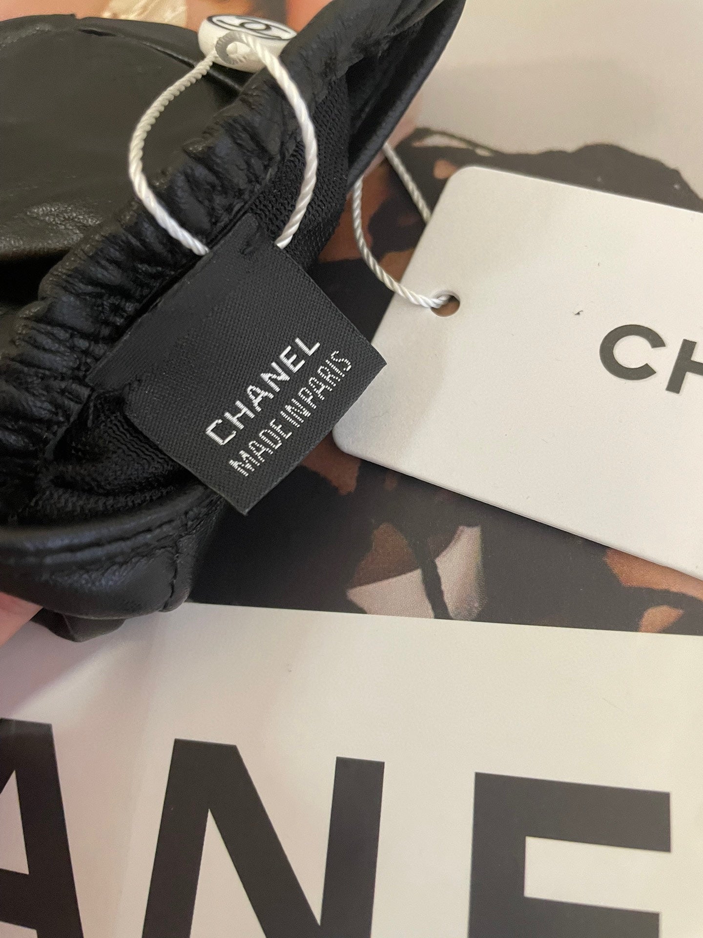 CC GLOVES IN BLACK MIX WHITE SHEEPSKIN 463850 mysite