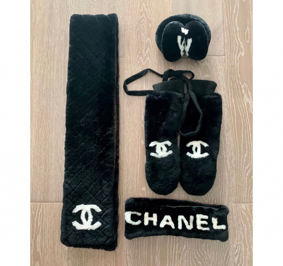 GLOVES IN BLACK RABBIT FUR AND LAMBSKIN 456405 mysite