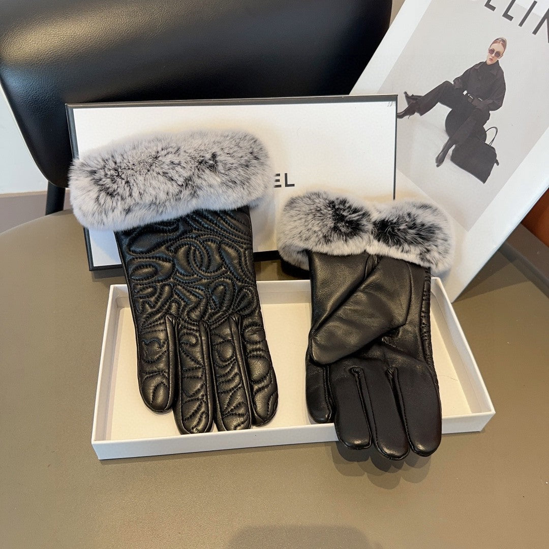 GLOVES IN BLACK EMBOSSED LAMBSKIN WITH RABBIT FUR 462323 mysite