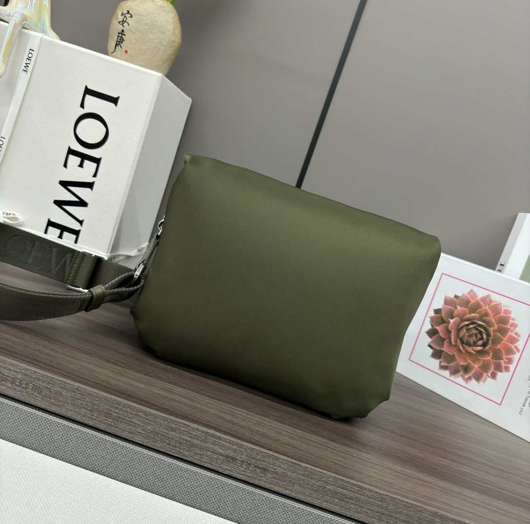 LOE MINI PUFFER GOYA 23 BAG IN ARMY GREEN NAPPA LAMBSKIN mysite