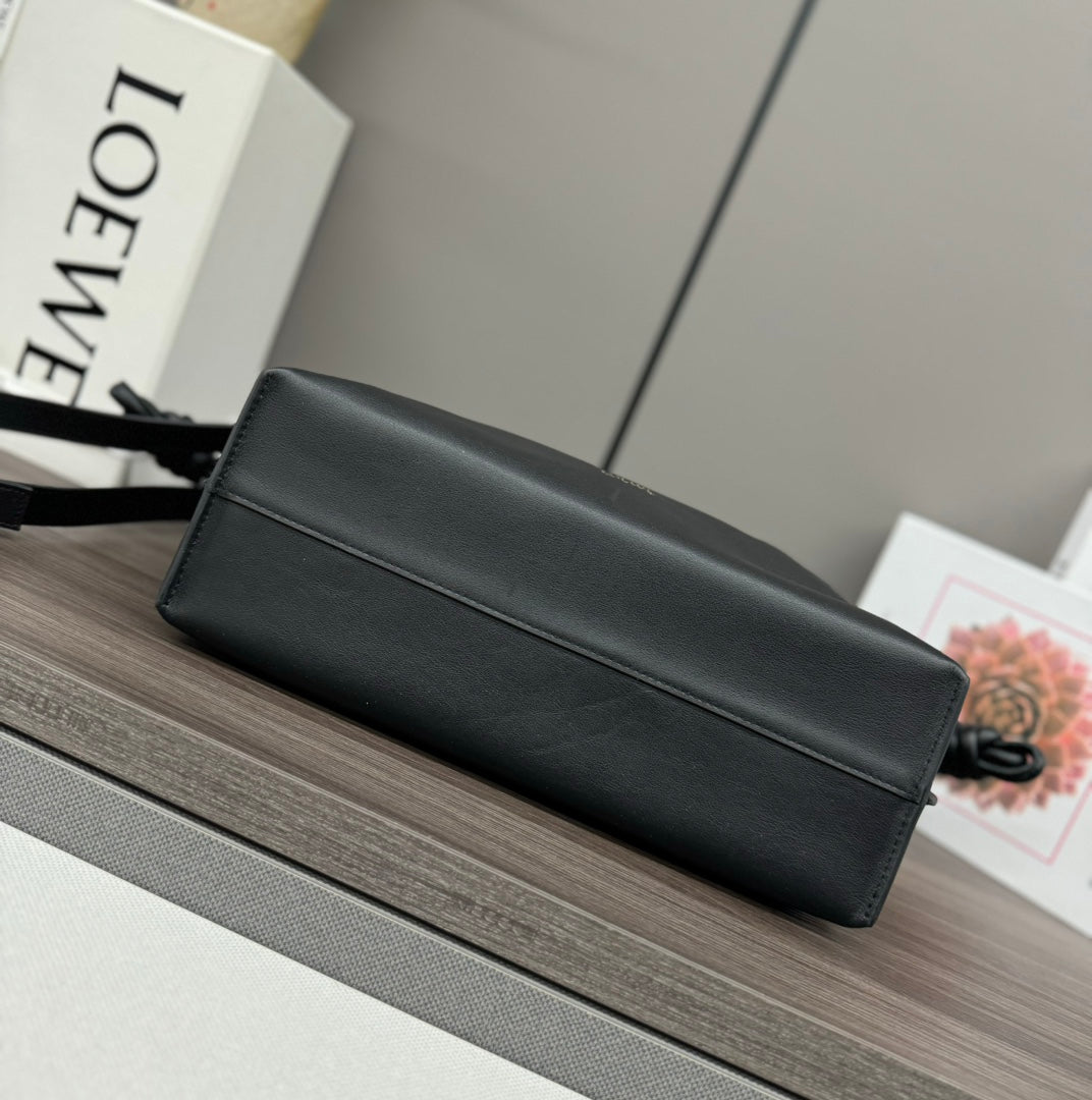 Loew Medium Flamenco Clutch 30cm Black Lambskin mysite